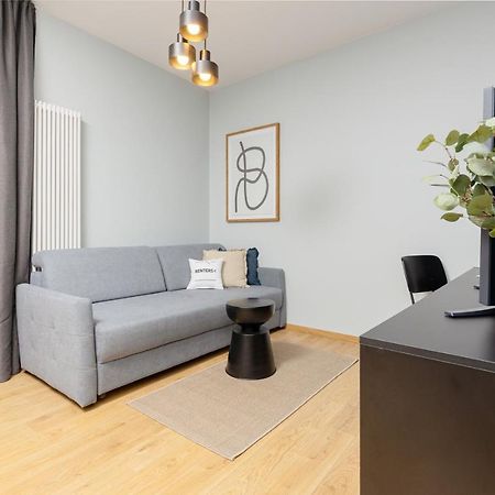 Artistic Zoliborz Apartments By Noclegi Renters Varsó Kültér fotó