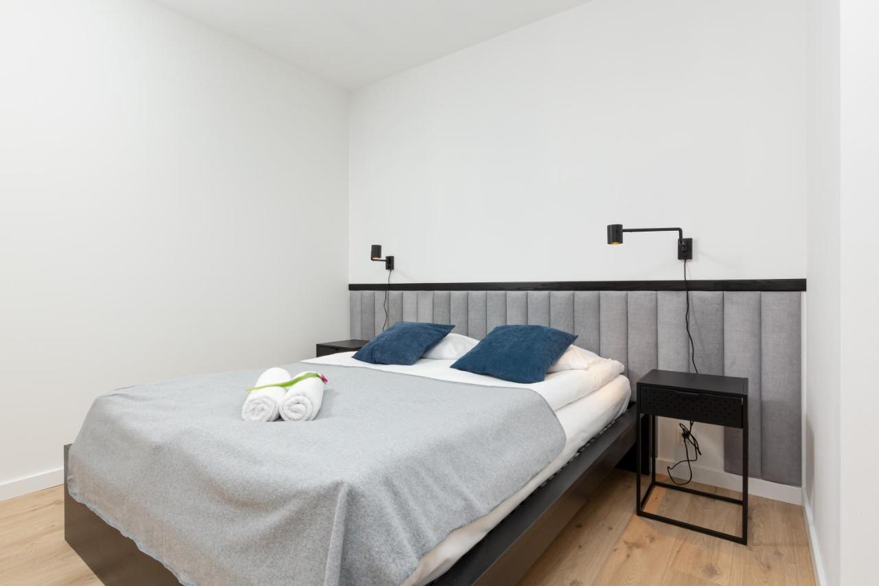 Artistic Zoliborz Apartments By Noclegi Renters Varsó Kültér fotó