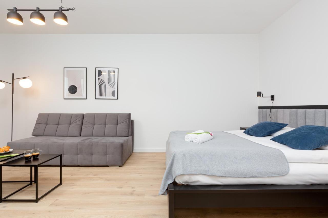 Artistic Zoliborz Apartments By Noclegi Renters Varsó Kültér fotó