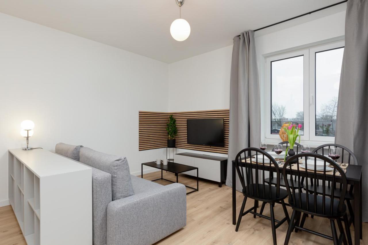 Artistic Zoliborz Apartments By Noclegi Renters Varsó Kültér fotó